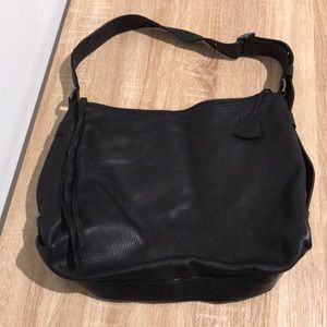 Banana Republic leather bag. USED.